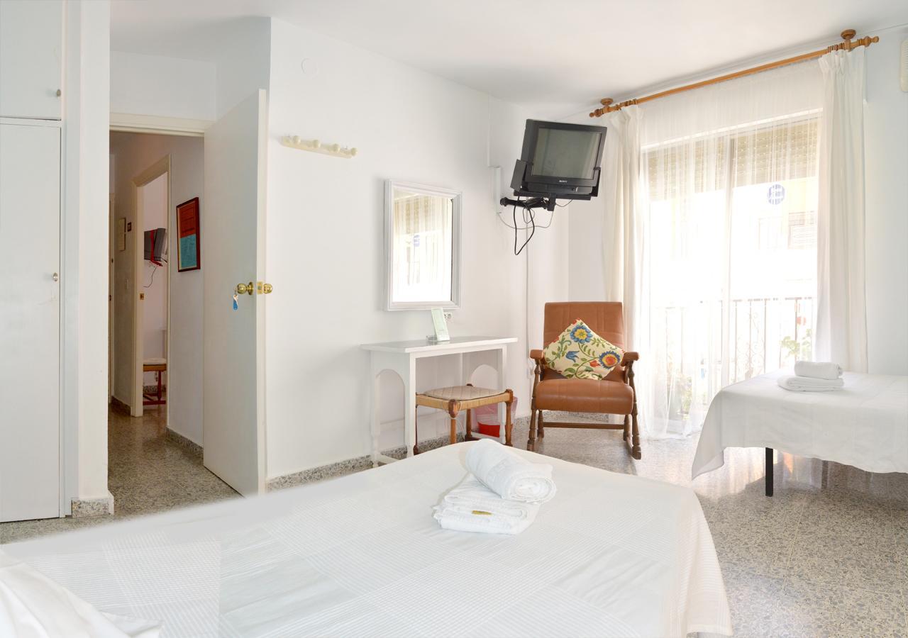 Hostal Altamar Almuñécar Zewnętrze zdjęcie