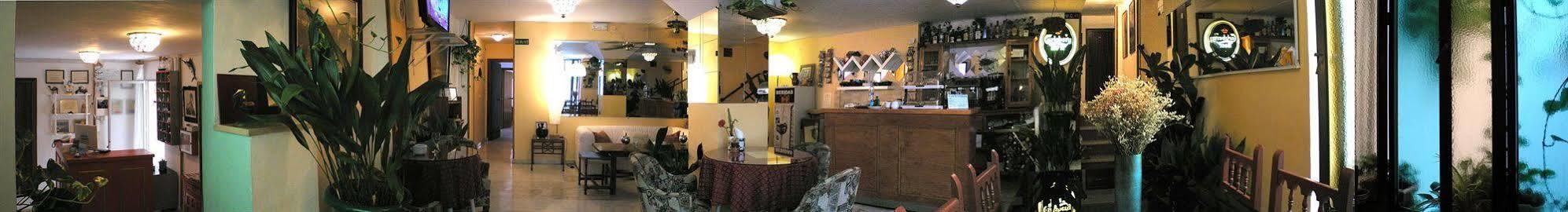 Hostal Altamar Almuñécar Zewnętrze zdjęcie