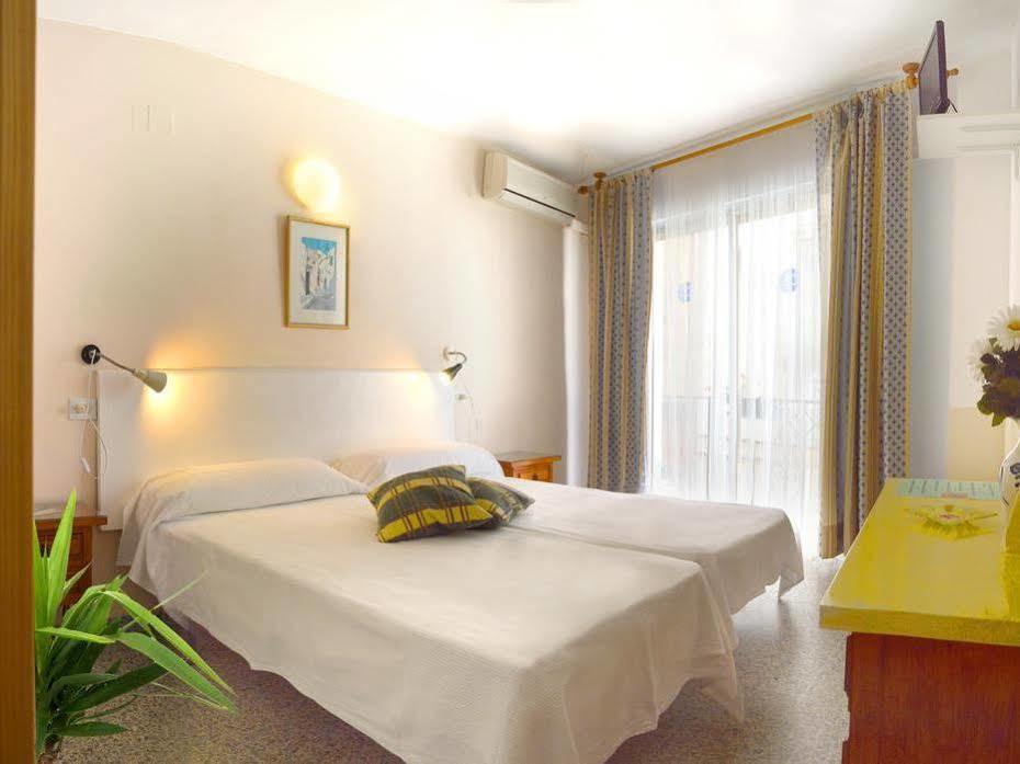 Hostal Altamar Almuñécar Zewnętrze zdjęcie